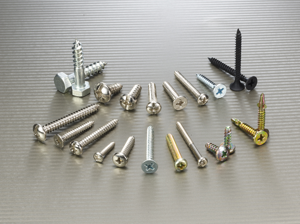 Self tapping screw